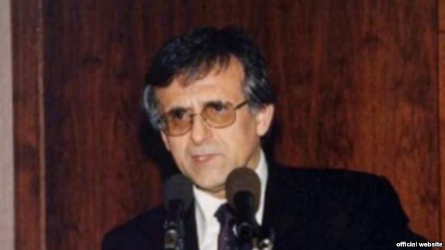 hushang amir ahmadi